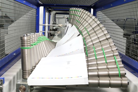 Intelligente Book Spine Gluing Line ((Een knop schakelaar grootte voor alle apparatuur)
