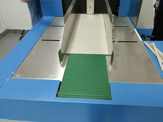 Spine Cardboard Snijmachine gladde beugel Hoog precision Hoog efficiëntie