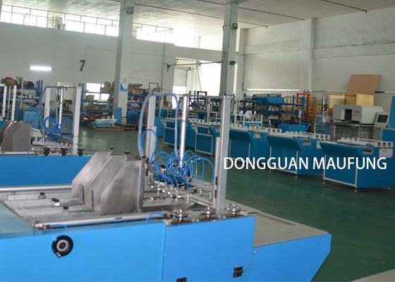 Semi-Auto 180pcs/H 200gsm papier hardcover maken machine MF-SCM500A