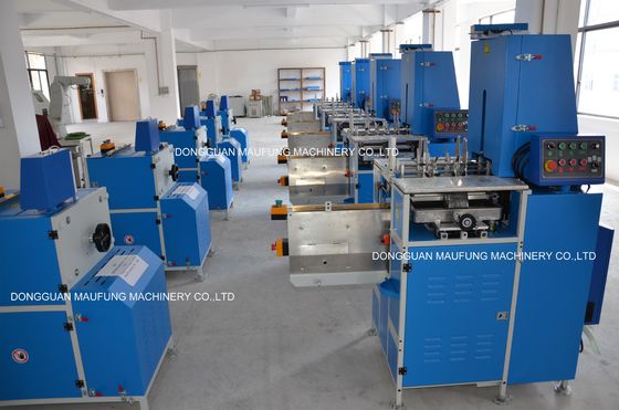 17 stuks/min 360x270mm Semi Auto Book Casing IN Machine MF-SKJ380AS