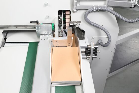 Achterpapierverpakkingsmachine